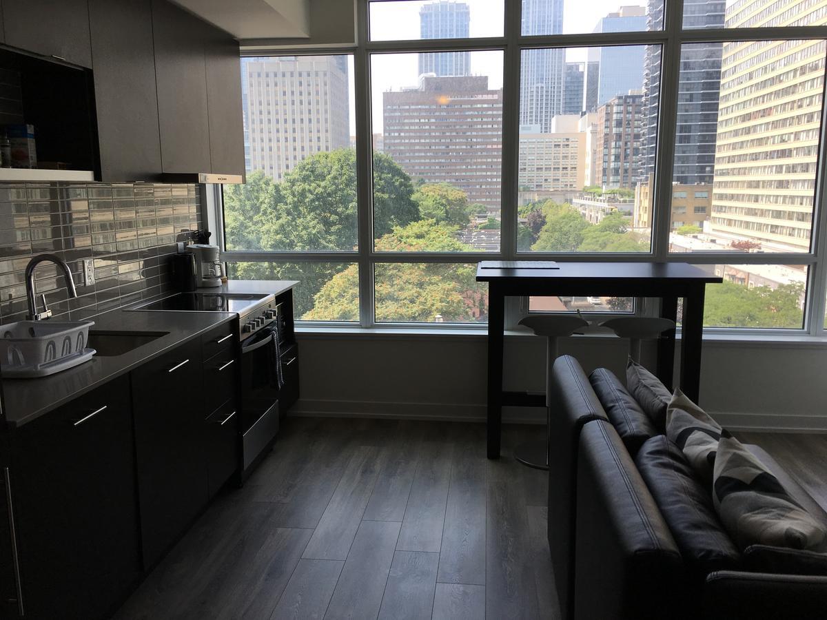 Toronto Metropolitan University-Daphne Cockwell Complex Residence ภายนอก รูปภาพ